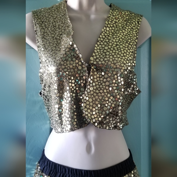 Gold Sequined Vest & Skirt Belly Dance Costume - Picture 5 of 5